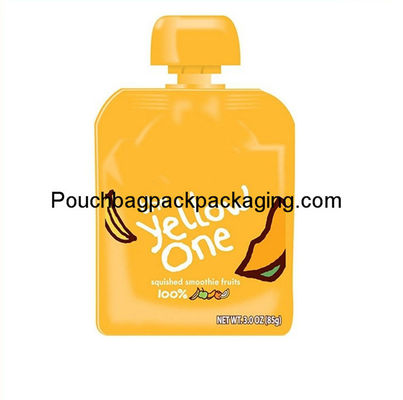 Pochette en plastique à bec verseur pour jus, eau et autres liquides fournisseur