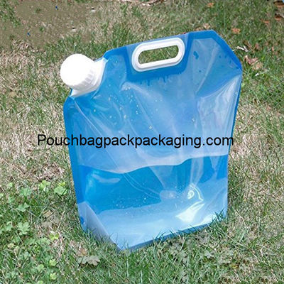 Pochette à bec vertical de 5 L pour l'eau, sac à eau en plastique pliable fournisseur